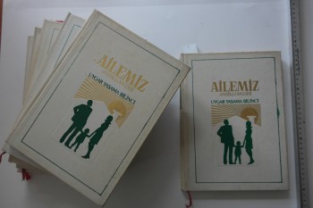 Ailemiz Ansiklopedisi Uygar Yaşama Bilinci 7 Cilt (Ciltli)