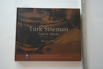 Türk Sineması – Burçak Evren (Ciltli), Altın Portakal, Türsak, 372 s.