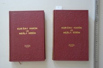 Kur’an-ı Hakim ve Meal-i Kerim – Hasan Basrı Çantay (2-3 Cilt)