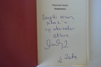 Düşünmek Yetmez Sorgulamalısın-Zata(imzalı)