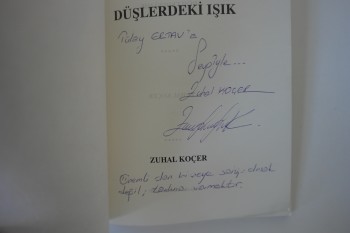 Düşlerdeki Işık-Zuhal Koçer (İmzalı)