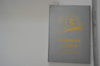 Kadıköy Lisesi 2006-2007 Mezuniyet Yıllığı (Ciltli)