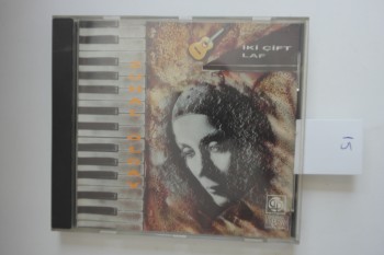 İki Çift Laf-Zuhal Olcay