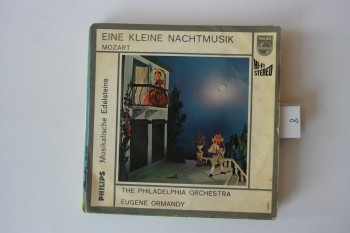Eine Kleine Nachtmusik Mozart – The Philadelphia Orchestra Eugene Ormandy – Musikalische Edelsteine / Philips, Kapak:9 Plak:9