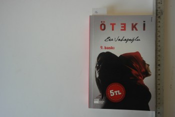 Öteki –Ece Vahapoğlu/DK,2010,294 s.