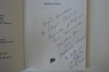 Sesin Peşinde –Mehmet Ömür/Pan,2001,136 s. (imzalı)