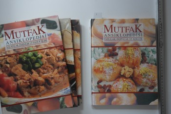 Mutfak Ansiklopedisi /Meyda(Ciltli,cilt 1-2-3-4)