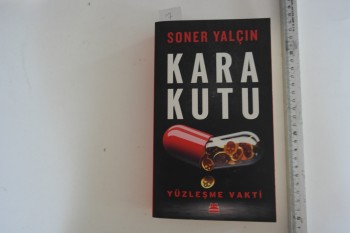 Kara Kutu Yüzleşme Vakti-Soner Yalçın-Kırmızıkedi, 2019, 577 s.