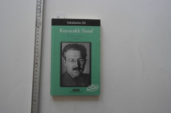Kuyucaklı Yusuf – Sabahattin Ali , YKY Yayınları , 222 s.