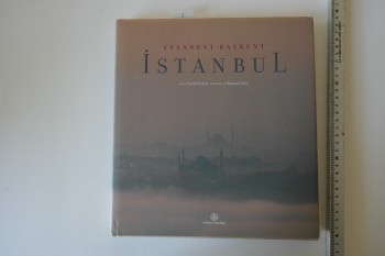 Efsanevi Başkent İstanbul – Faruk Pekin / Kültür, 2004, 239 s. (Ciltli)