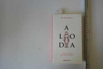 Aloda – M. Altar Kaplan / Alfa, 2016, 240 s. (imzalı)