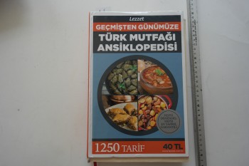 Geçmişten Günümüze Türk Mutfağı Ansiklopedisi – Doğan Burda Dergi Yayıncılık – 816s. (Ciltli)