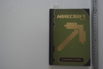 Minecraft Oyuncunun El Kitabı – Stephanie  Milton -Doğan ve Egmont Yayıncılık  -79s. (Ciltli)